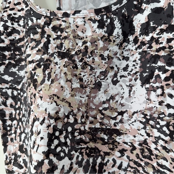 Calvin Klein Leopard Print Crop Tank Top Small NWT - Picture 3 of 7